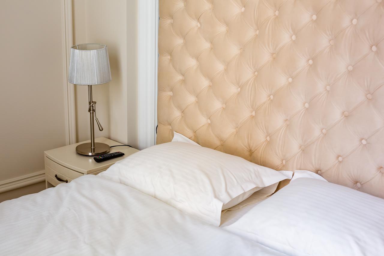 Leogrand Deluxe Apartments On Doroshenka 17 Львов Экстерьер фото