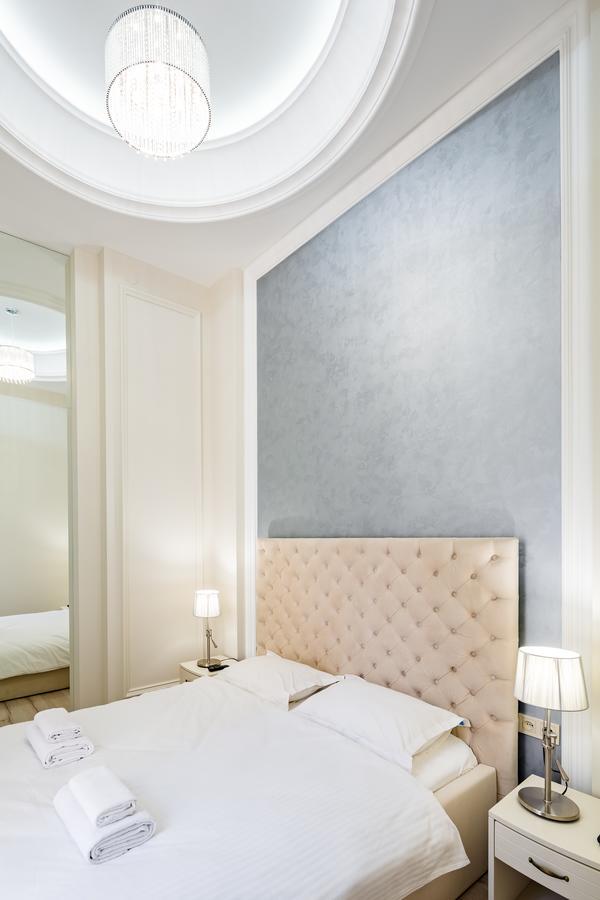 Leogrand Deluxe Apartments On Doroshenka 17 Львов Экстерьер фото